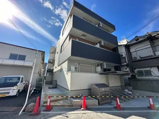 大阪府吹田市穂波町【アパート】の外観