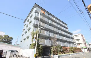 ファミリア三国の画像