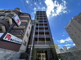 パークフラッツ東三国【7階】の外観