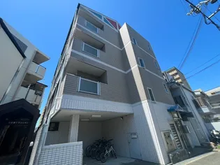 ジュネス西中島【4階】の外観