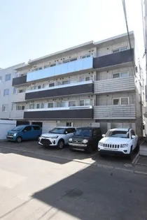 Cherisis南6条【102号室】の外観