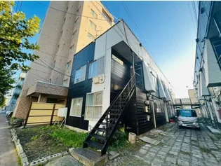 マンション春香【8号室】の外観