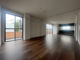 萱島駅前ビル【Z号室】の居間