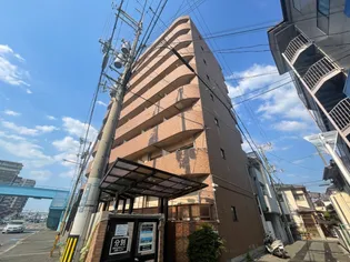 リバーイーストクレムリン【5階】の外観