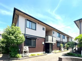 アゼリアパレス EAST【1階】の外観