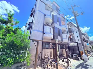 ロイヤルハイツ萱島【201号室】の外観