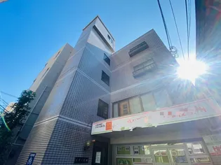 イズミビル【4階】の外観