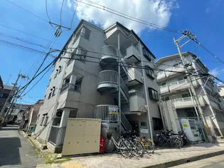 フリーディオ中木田【1階】の外観