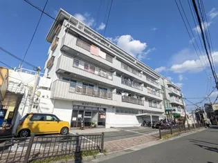 グリーンプラザ【4階】の外観