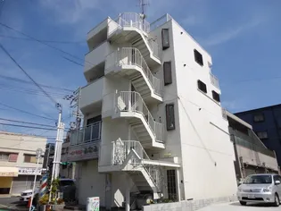 みなみマンション【102号室】の外観