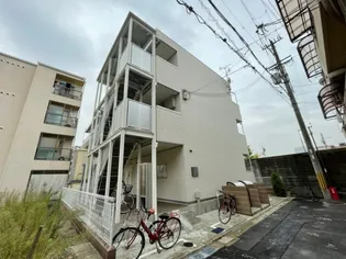 リブリ・カドマ【3階】の外観