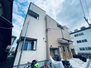 F8石津【2階】の外観