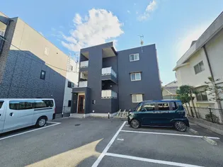 リブリ・マノアフォールズ【2階】の外観