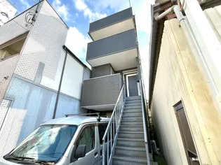 プレミアム寝屋川【201号室】の外観