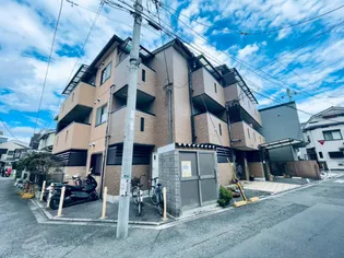 ハイツ中道【102号室】の外観