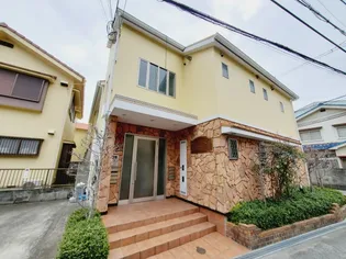 ラ グリシーヌ Fの画像