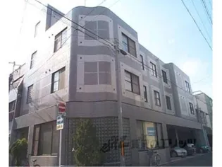 マンションLARK【201号室】の外観