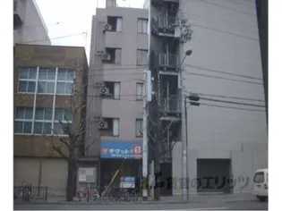 ペアリーフ御所東【301号室】の外観