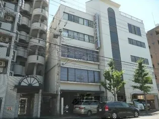 丸富マンション【5-B号室】の外観