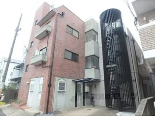 メゾンルイの画像