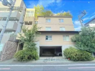 anytime【108号室】の外観