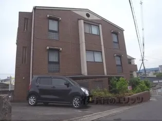 ロイヤルコートワダ【303号室】の外観