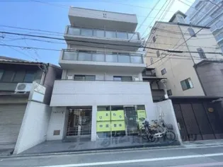 ドルフィン?【203号室】の外観