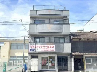 ラファエル岡崎の画像