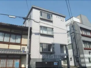 アンフィニビル【303号室】の外観