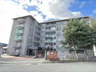 ラ・ぺリオ醍醐【3階】の外観