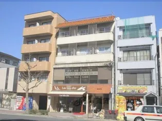 杉山ビルの画像