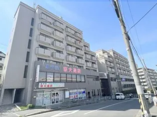 ルミエール長尾【4階】の外観