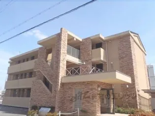 Elegante【2階】の外観