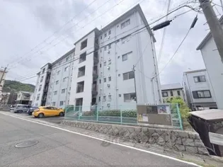 一言寺団地A1棟【2階】の外観