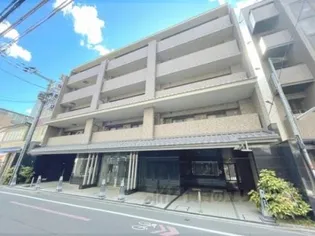 リーガル京都四条烏丸II【1階】の外観