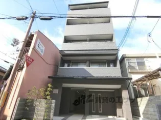 プラムズ天神【402号室】の外観