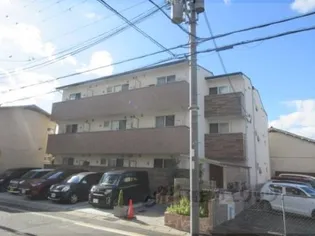 カーサ・パレルモ【3階】の外観