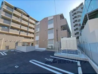 ピア シャルムの画像