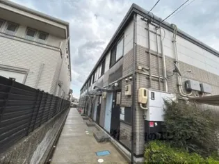 レオパレスエミール【104号室】の外観