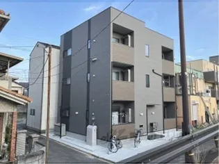 カーサアリビオ【1階】の外観