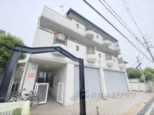 クイーンズピア枚方【102号室】の外観