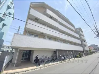 シャンテー中宮?【3階】の外観