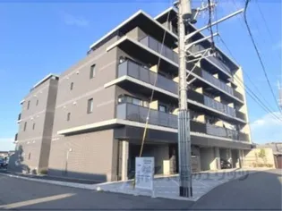 R‐6Court【103号室】の外観