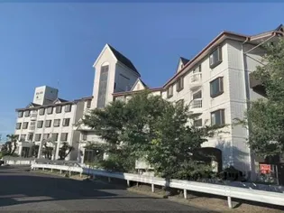 ロイヤル高田【2階】の外観