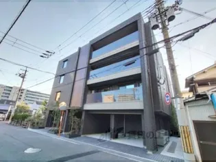 レジデンス三条宮前【4階】の外観