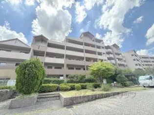 ローレルスクエア登美ヶ丘第?期10番【503号室】の外観