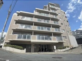 ライフヒルズ富雄の画像