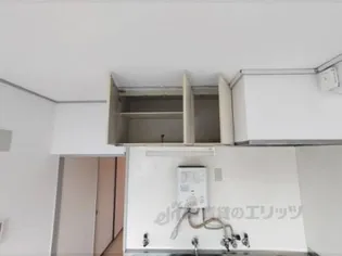 シャトー離宮【305号室】のキッチン