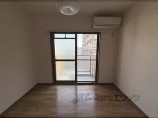 シャトレー藤井【302号室】の寝室