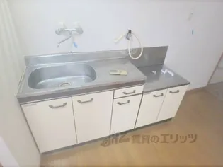 ライル八幡荘【101号室】のキッチン